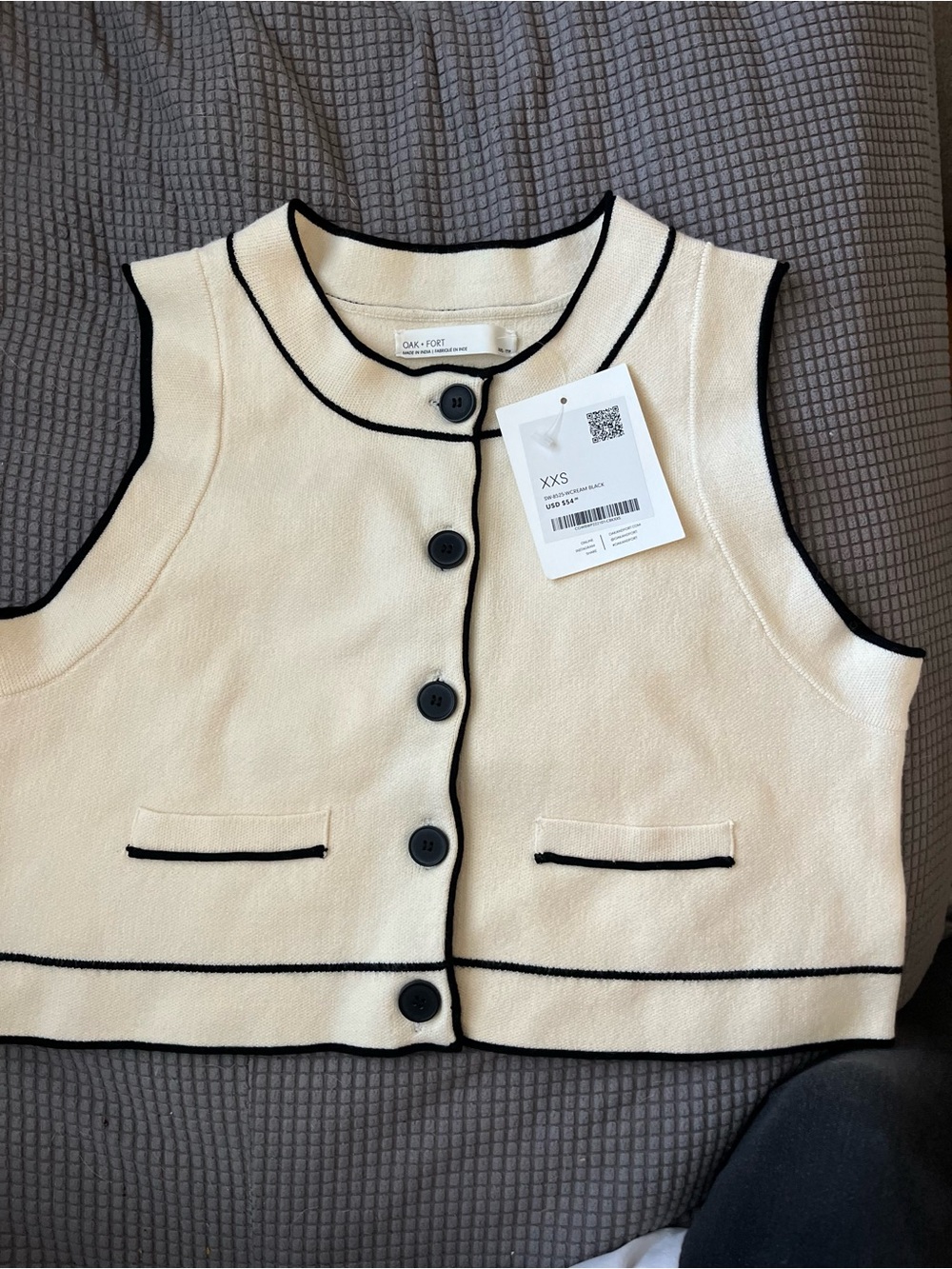 OAK + FORT Cream Sweatshirt with Black Trim